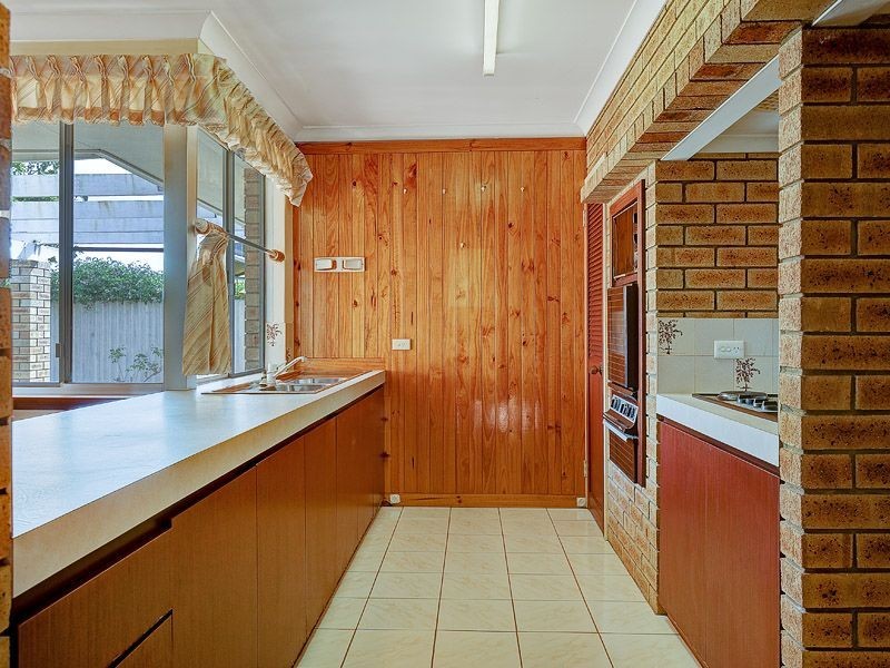 32 Aulberry Parade, Leeming WA 6149