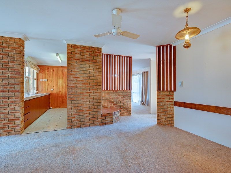 32 Aulberry Parade, Leeming WA 6149