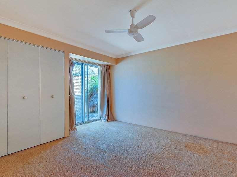 32 Aulberry Parade, Leeming WA 6149