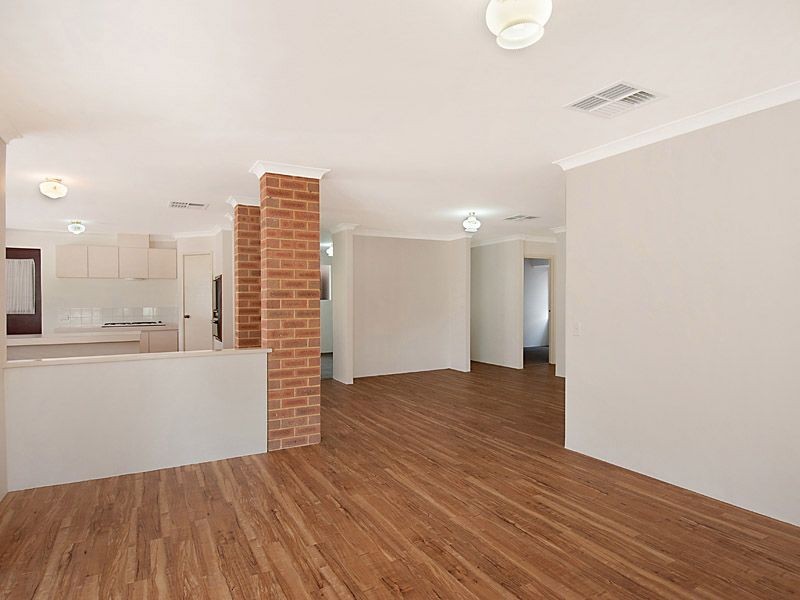 4 Style Court, Bibra Lake WA 6163