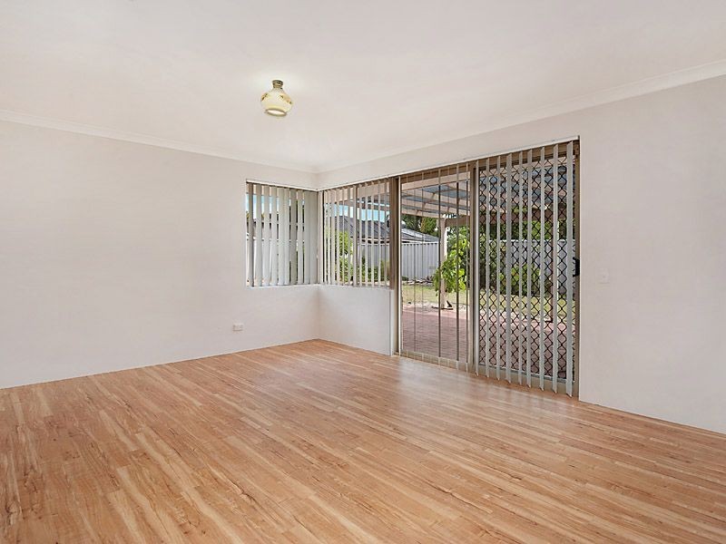 4 Style Court, Bibra Lake WA 6163