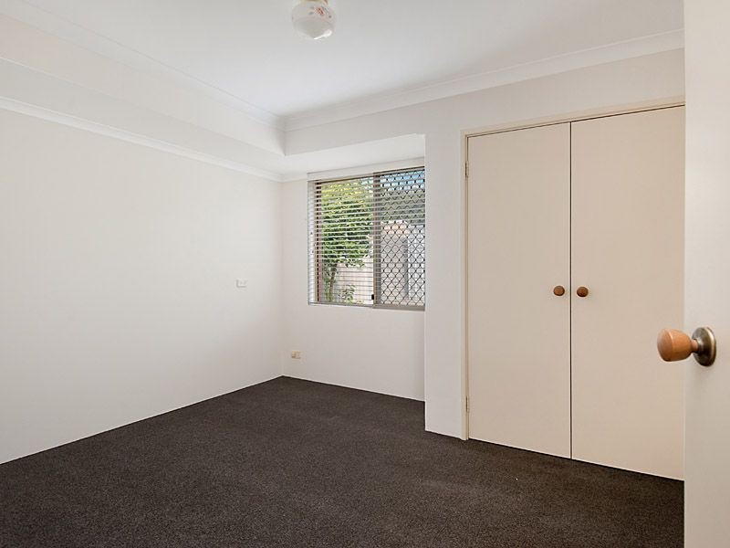 4 Style Court, Bibra Lake WA 6163