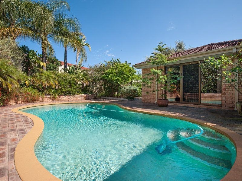 59 Calley Drive, Leeming WA 6149