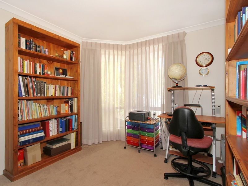 24 Riversdale Pass, Jandakot WA 6164