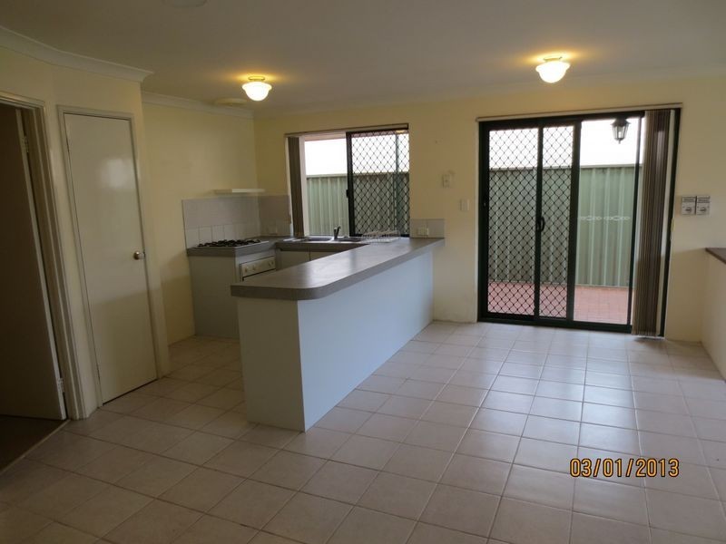 4 Molloy Circuit,, Atwell WA 6164