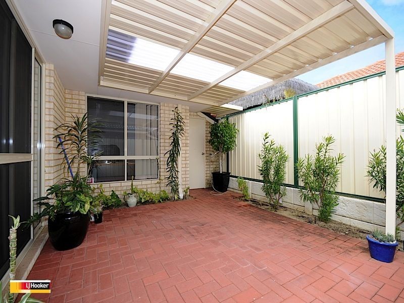 1/32 Pearson Drive, Success WA 6164