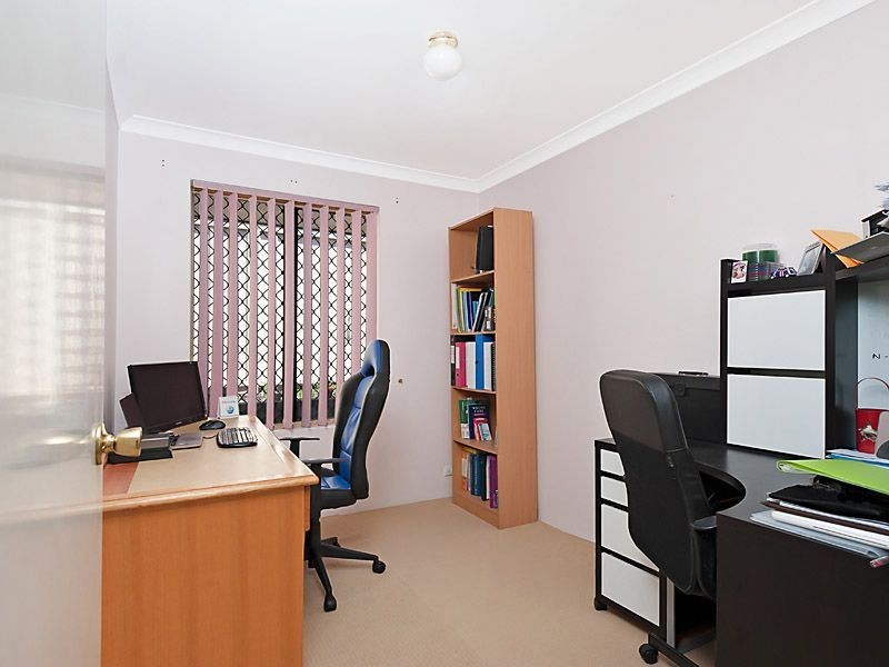 42 Fellbridge Way, Langford WA 6147