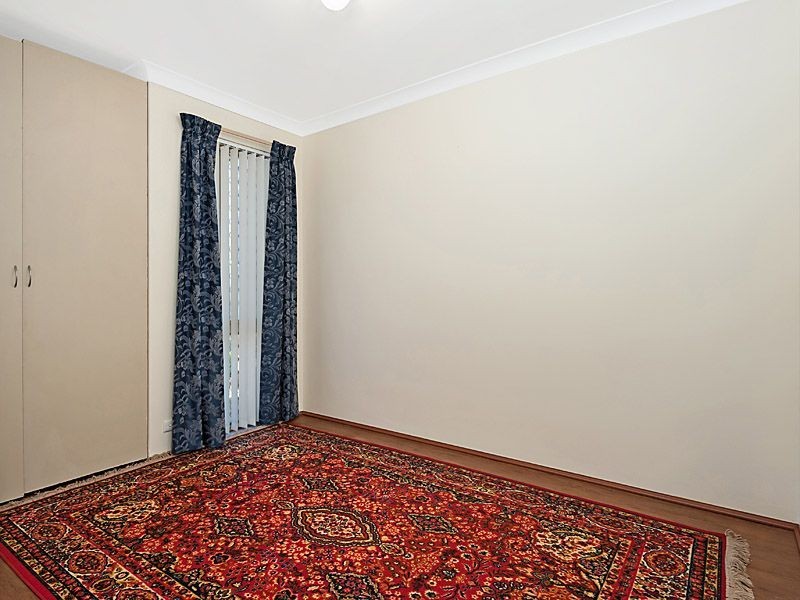 21 Farrington Road, Leeming WA 6149