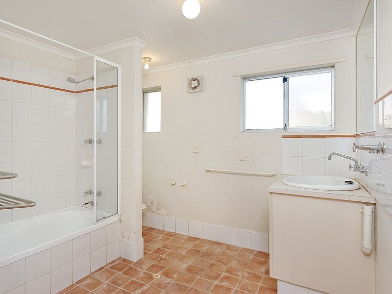 35/79 Waverley Road, Coolbellup WA 6163