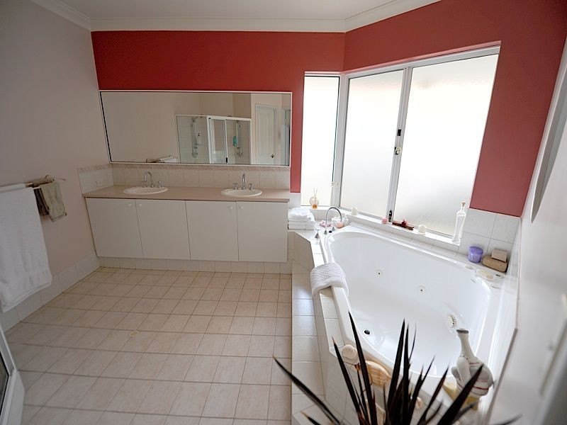 133 Beasley Road, Leeming WA 6149