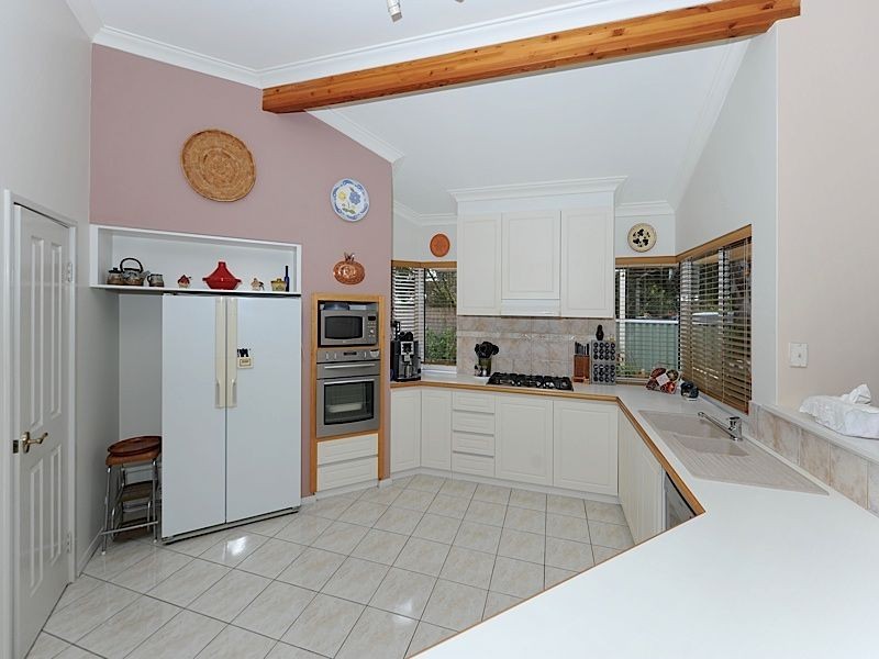 133 Beasley Road, Leeming WA 6149