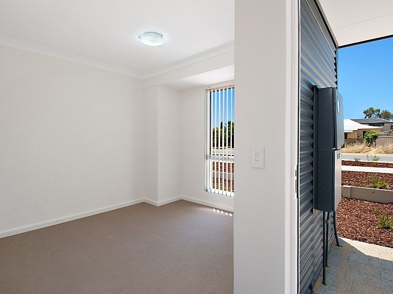 13/7 George Street, Rockingham WA 6168