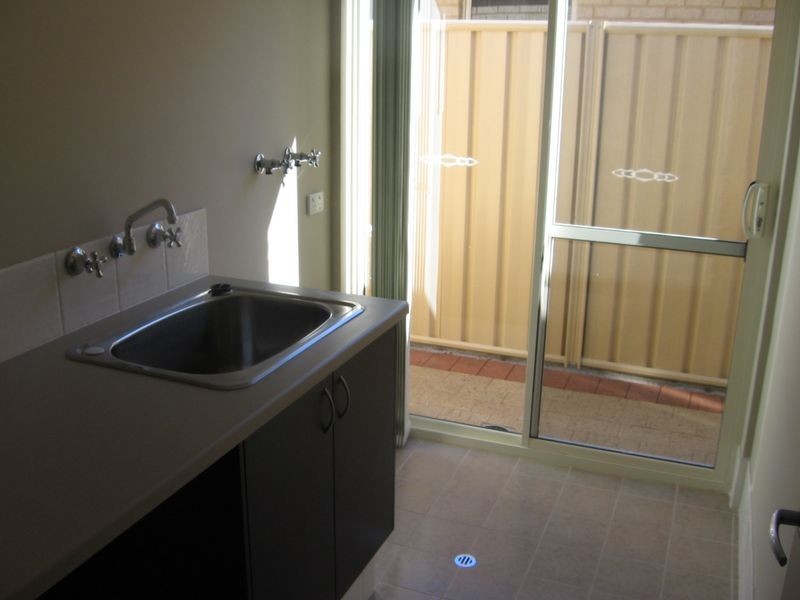 40 Claridge Circle, Thornlie WA 6108