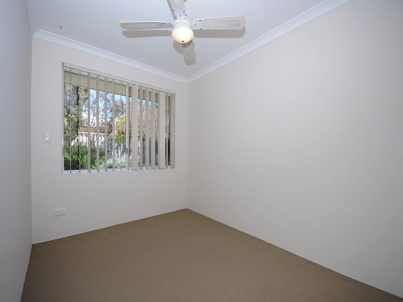 3 Marie Court, Atwell WA 6164
