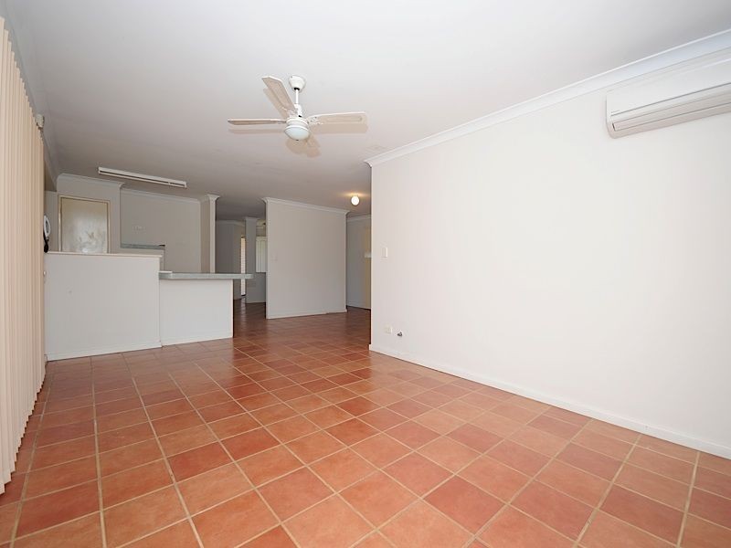 3 Marie Court, Atwell WA 6164