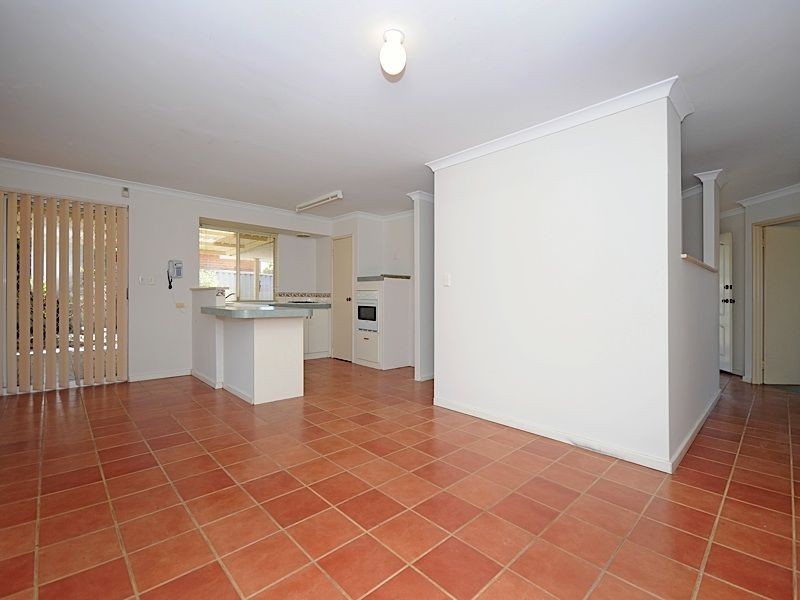 3 Marie Court, Atwell WA 6164