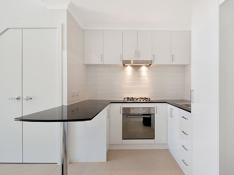 4/7 George Street, Rockingham WA 6168