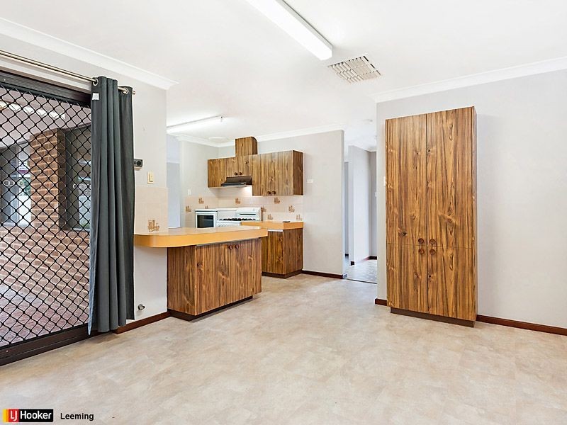 2 Lowden Court, Parkwood WA 6147