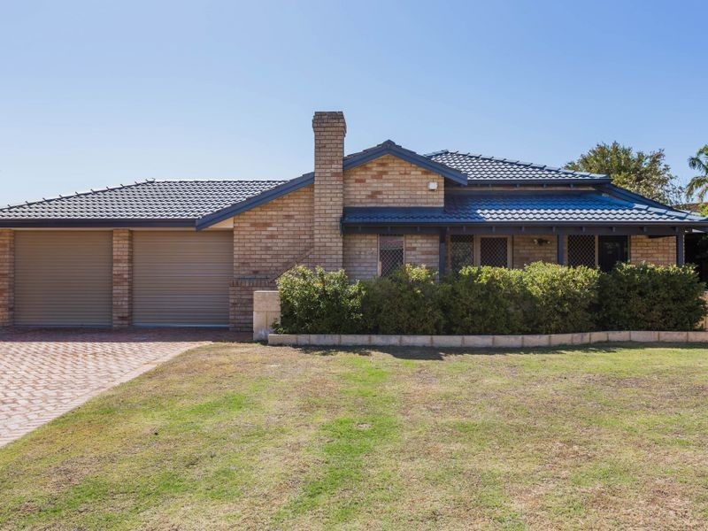 30 McKivett Crescent, Leeming WA 6149