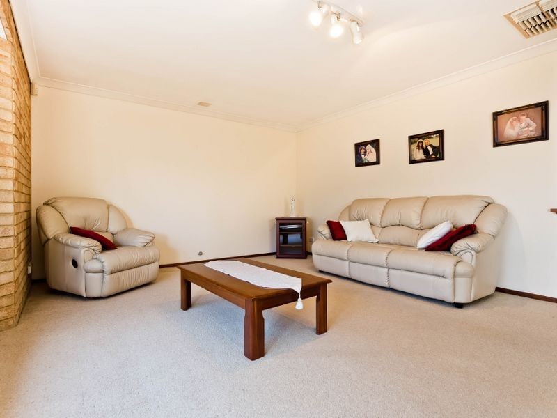 30 McKivett Crescent, Leeming WA 6149