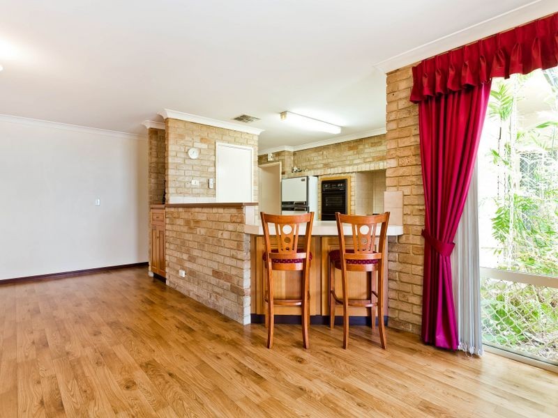 30 McKivett Crescent, Leeming WA 6149