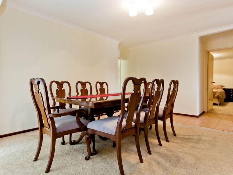 30 McKivett Crescent, Leeming WA 6149