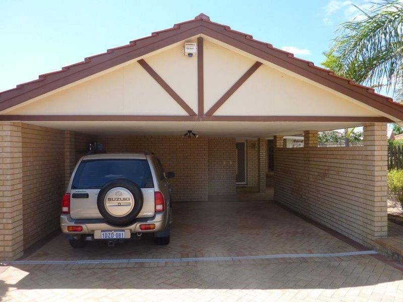 24B Twinbranch Rise, Leeming WA 6149