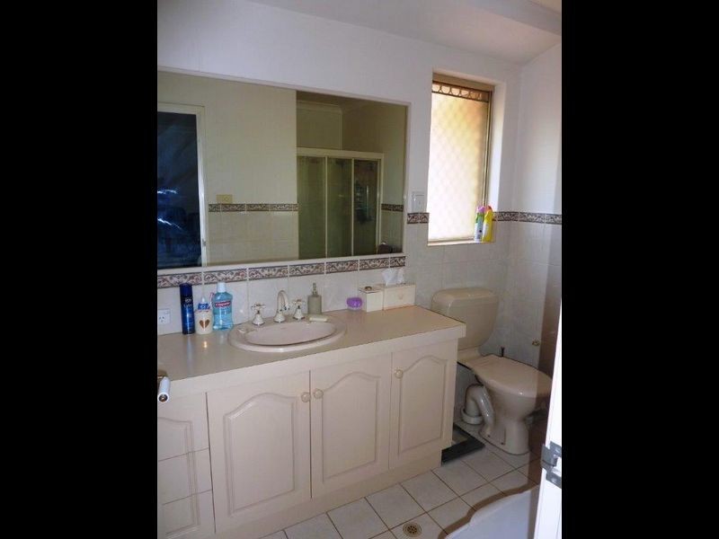 24B Twinbranch Rise, Leeming WA 6149