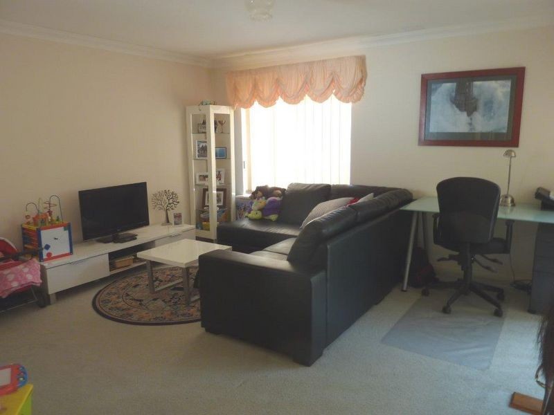 24B Twinbranch Rise, Leeming WA 6149