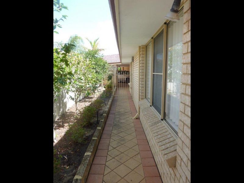 24B Twinbranch Rise, Leeming WA 6149