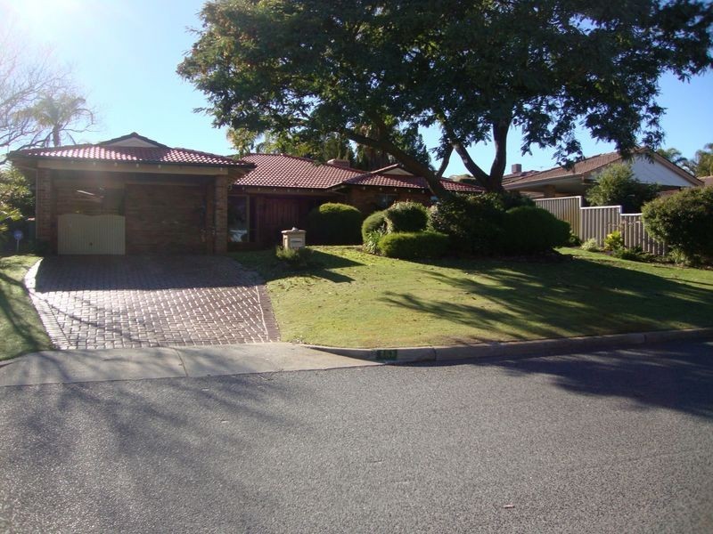 16 Hollingsworth Way, Leeming WA 6149