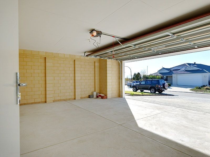6/30 Arava Circle, Aveley WA 6069