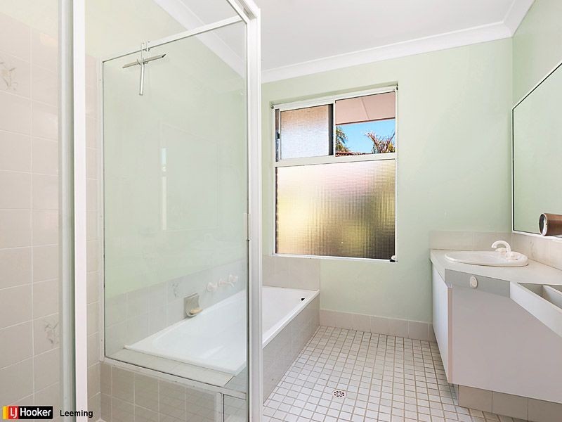 5 Sunshine Place, Bibra Lake WA 6163