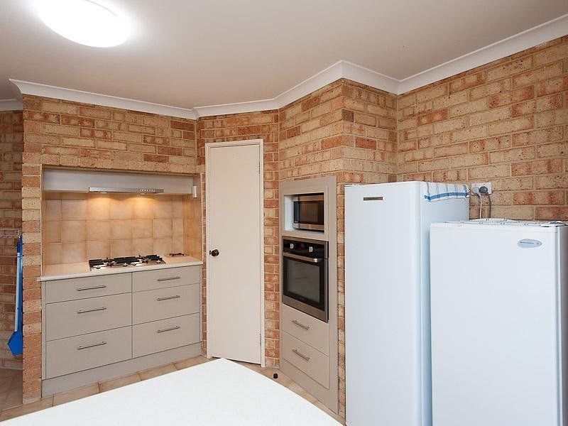 63 Sylvan Crescent, Leeming WA 6149