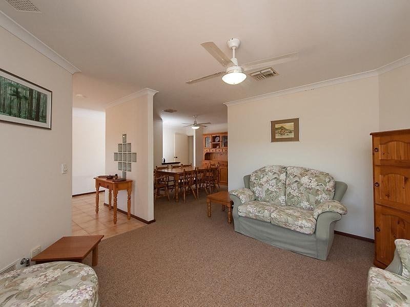 63 Sylvan Crescent, Leeming WA 6149