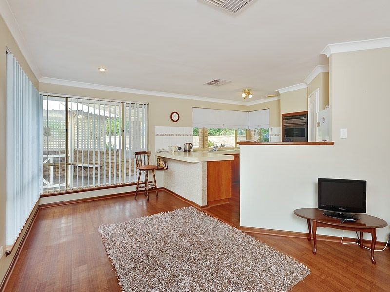 2/3 Port Close, Leeming WA 6149