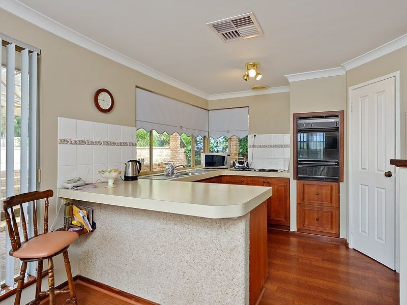 2/3 Port Close, Leeming WA 6149