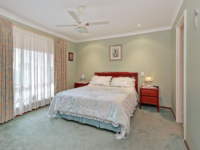 2/3 Port Close, Leeming WA 6149