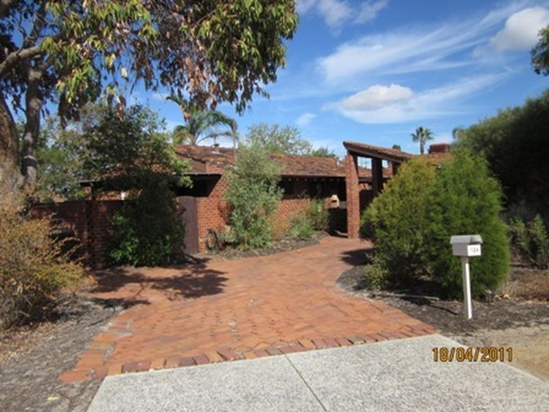12A Hetherington Drive, Bull Creek WA 6149