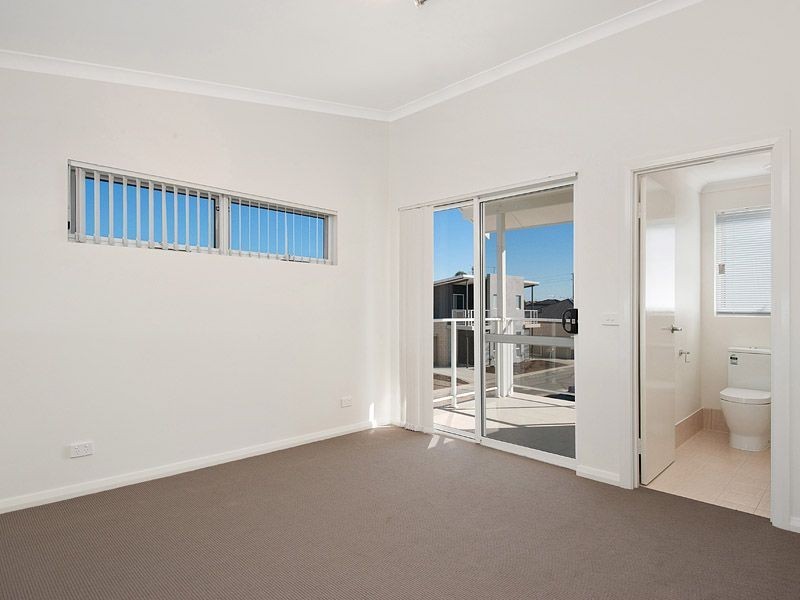28/36 Wialki Lane, Canning Vale WA 6155