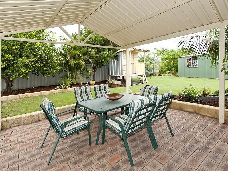 15 Macquarie Way, Willetton WA 6155