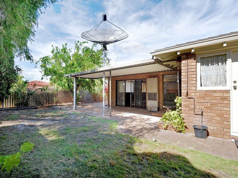 28 Damepattie Drive, Willetton WA 6155