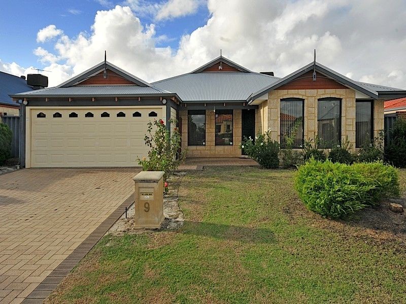 9 Karri Way, Thornlie WA 6108