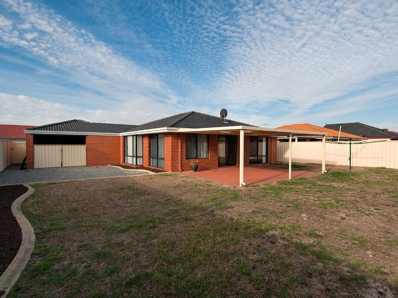 13 Hutt Way, Gosnells WA 6110