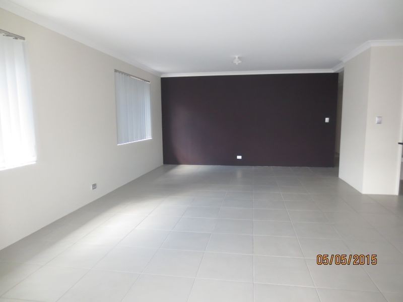 6 Portsmouth Way, Harrisdale WA 6112