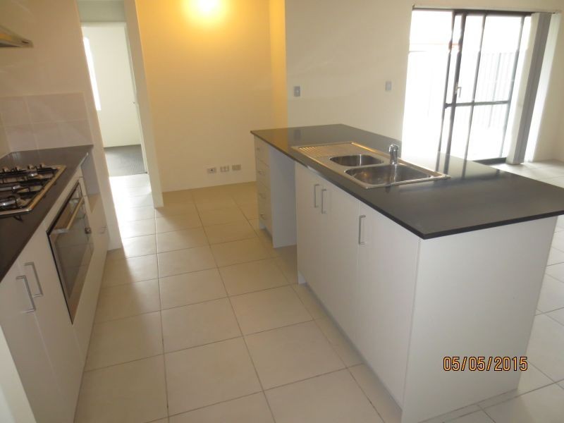 6 Portsmouth Way, Harrisdale WA 6112