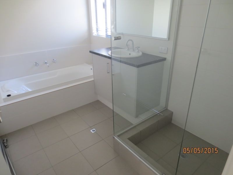 6 Portsmouth Way, Harrisdale WA 6112