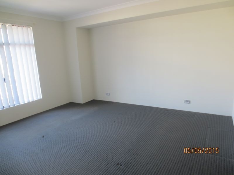 6 Portsmouth Way, Harrisdale WA 6112