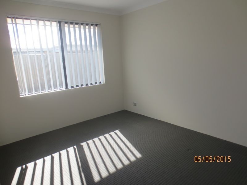 6 Portsmouth Way, Harrisdale WA 6112