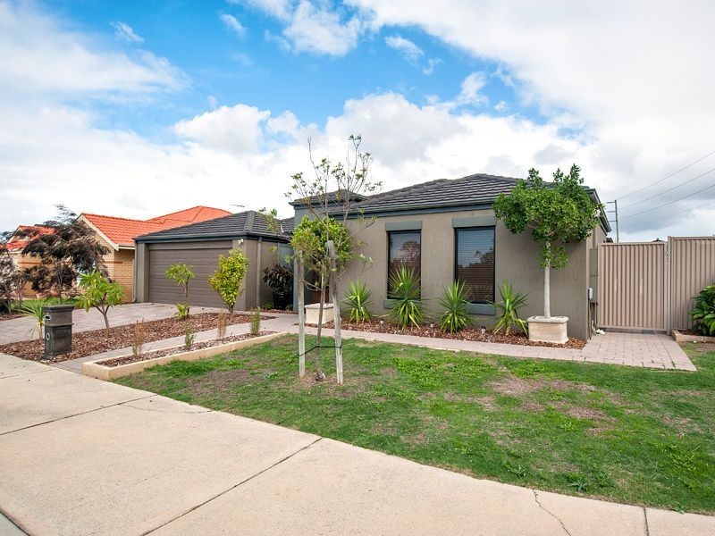 1 Sandmartin Drive, Southern River WA 6110